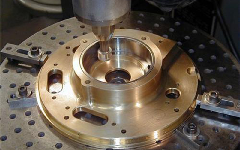 What are the requirements of material selection for precision machining